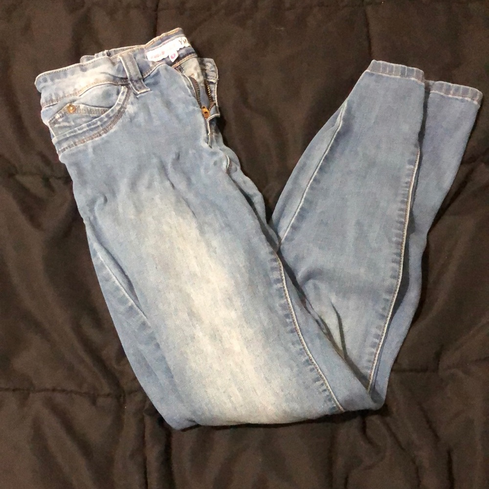 YMI size 3 skinny jeans (mid-rise)